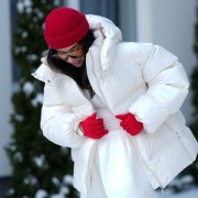 Жіночий верхній одяг